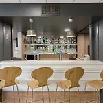 Centre Rive Droite Hotel