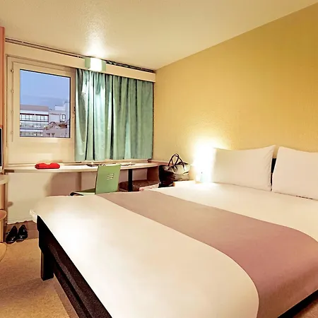 Centre Rive Droite 3*