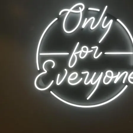 Готель Centre Rive Droite