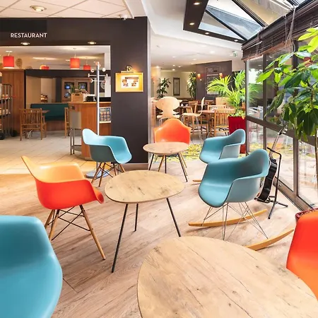 Otel Centre Rive Droite