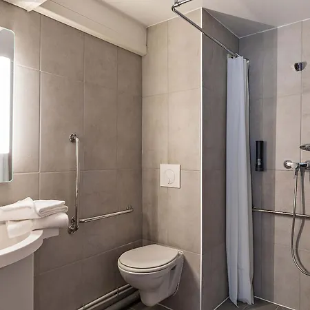 Otel Centre Rive Droite Rouen
