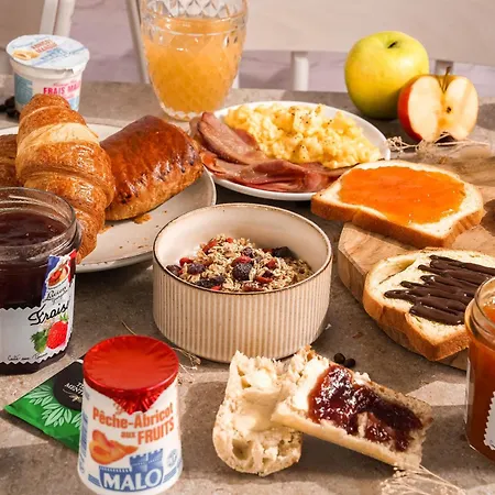 Centre Rive Droite 3*