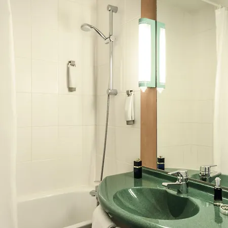 Centre Rive Droite 3* Rouen