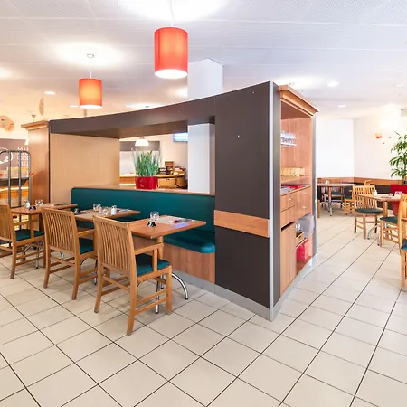 Szálloda Centre Rive Droite