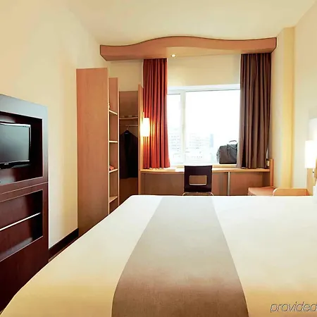 Hotel Centre Rive Droite