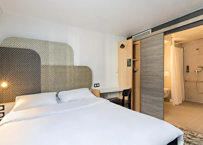 Centre Rive Droite 3*