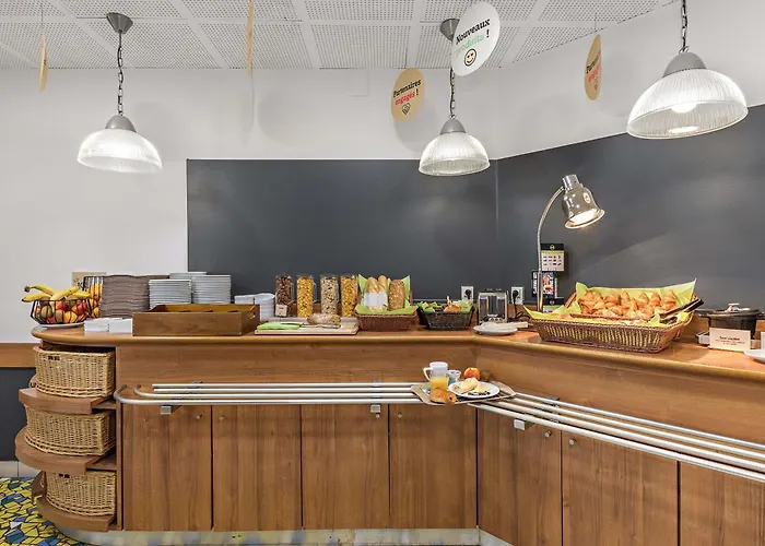 Centre Rive Droite 3* Rouen