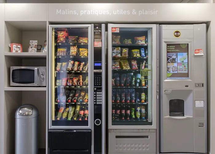 Centre Rive Droite Szálloda