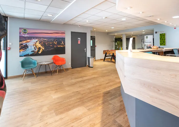 Centre Rive Droite Hotel