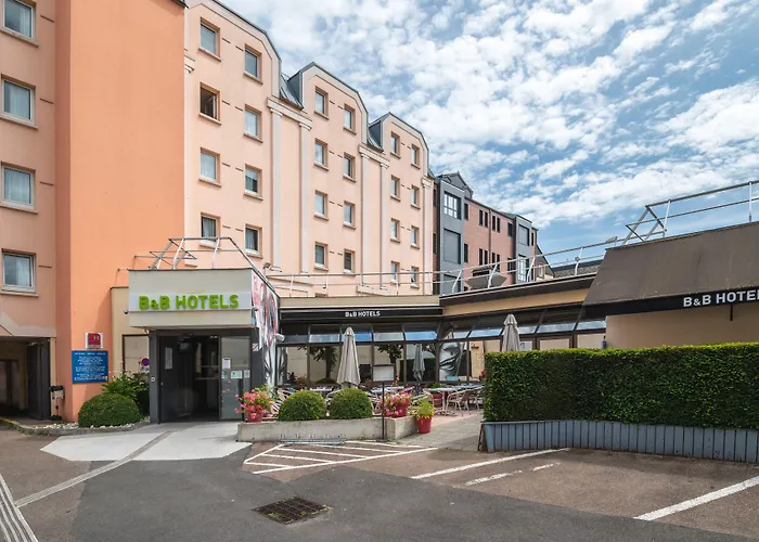 Centre Rive Droite Szálloda 3*