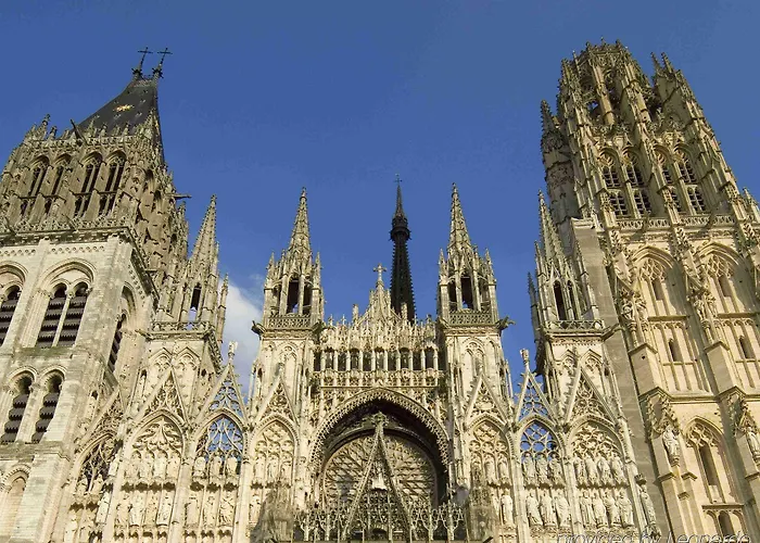 Hotel Centre Rive Droite 3*